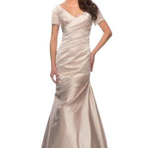 La Femme 26947 Prom Dress Cream Size 10